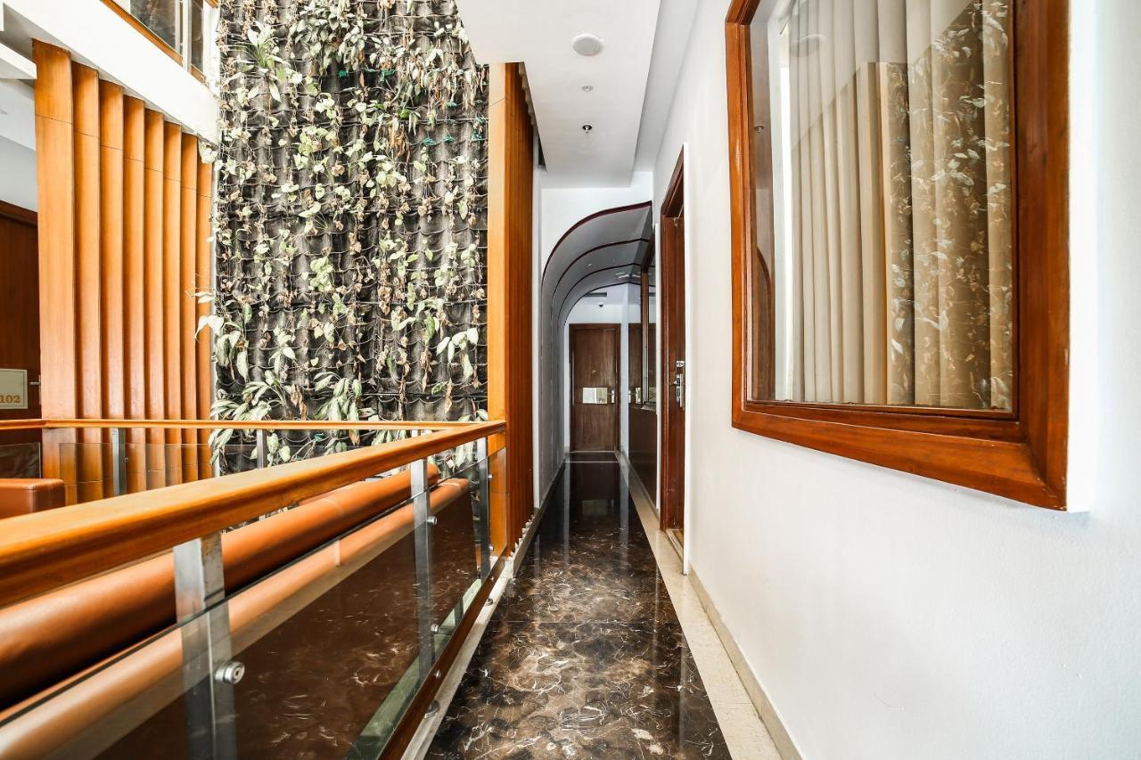Collection O Motif South City 1 Near Appu Ghar Gurgaon Exterior photo