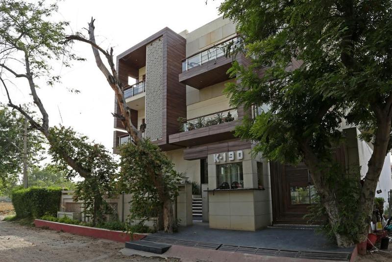 Collection O Motif South City 1 Near Appu Ghar Gurgaon Exterior photo